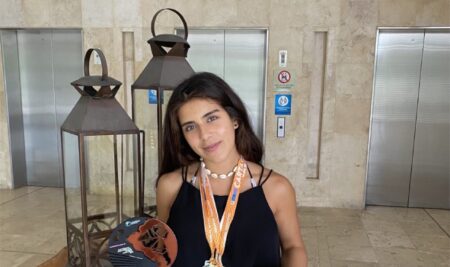 Caridad Buenaño, campeona sudamericana de squash